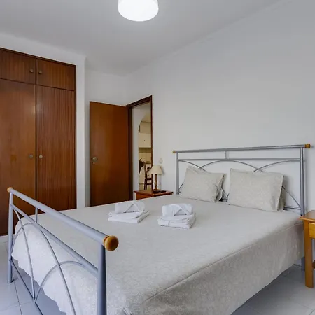 Presidente - Amplo 6 Pessoas Com Parking E A 10 Min Da Da Rocha *