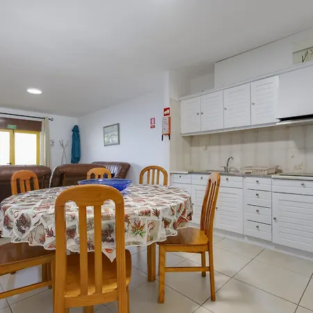 Apartment Presidente - Amplo 6 Pessoas Com Parking E A 5 Min Da Da Rocha Portimao
